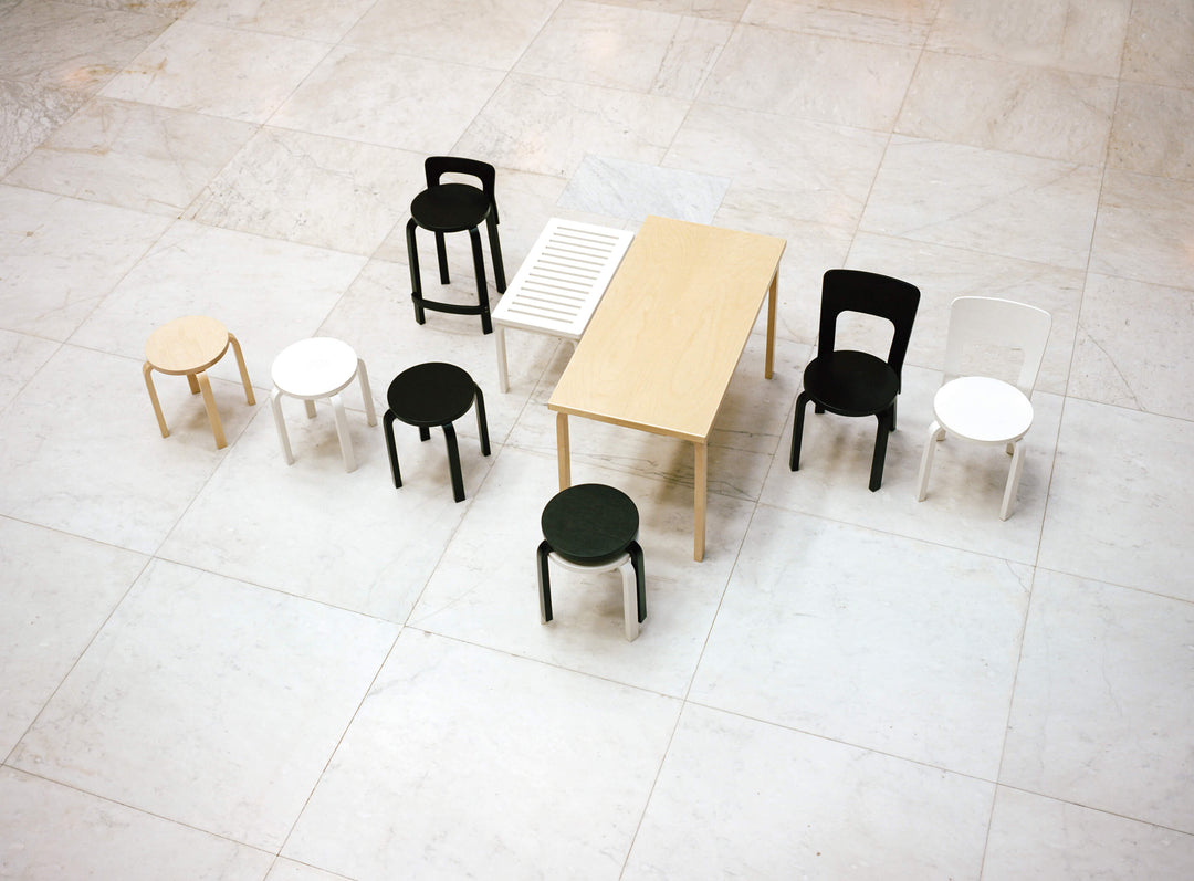 60 Stool - Black Lacquer