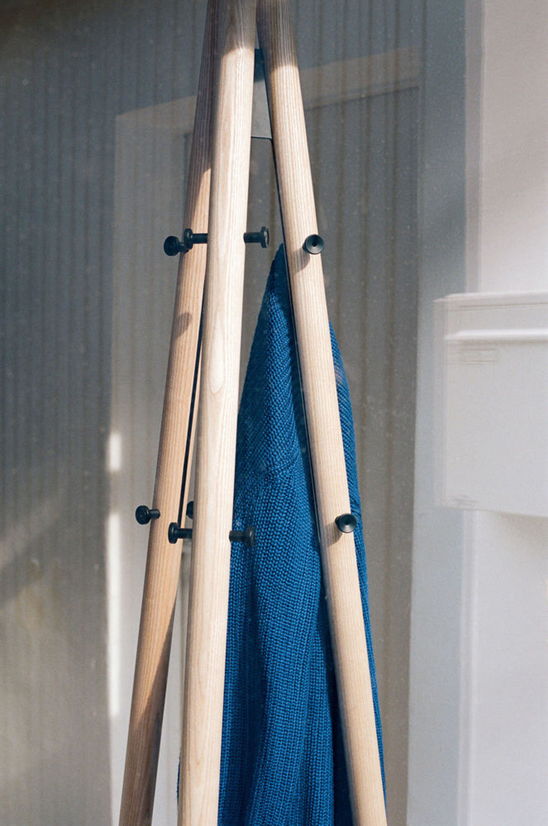 Kiila Coat Stand