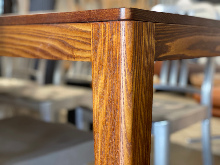 Tailor Table - Showroom Model