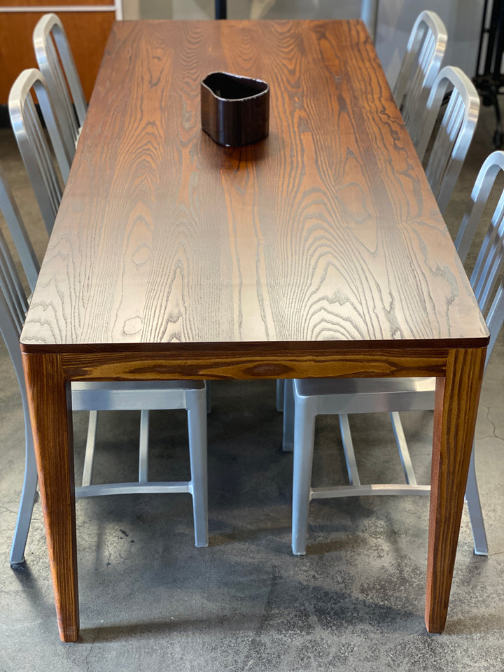Tailor Table - Showroom Model