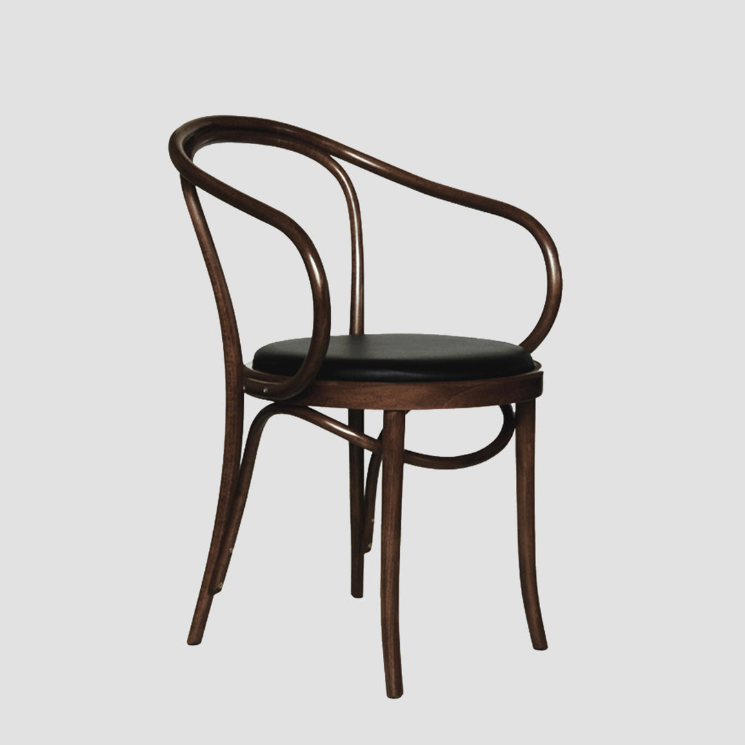 No. B9 Le Corbusier Armchair