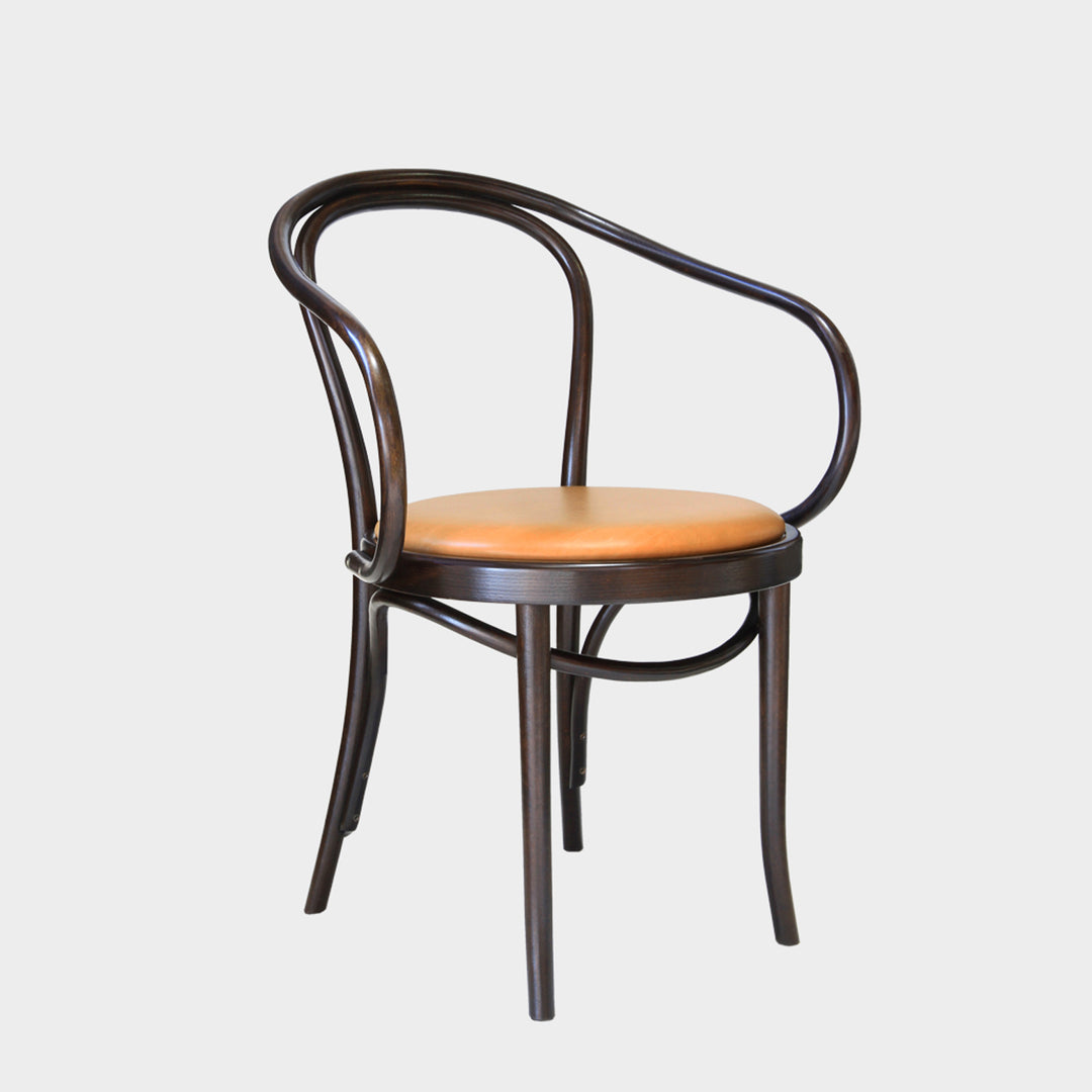 No. B9 Le Corbusier Armchair