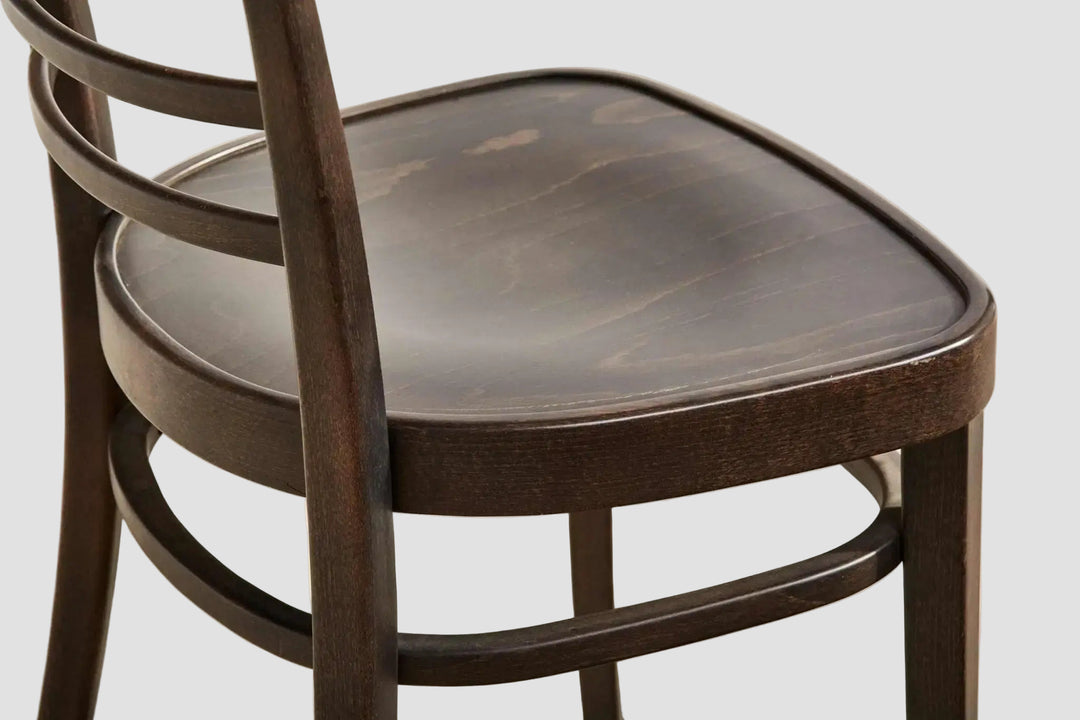 Leiter Chair
