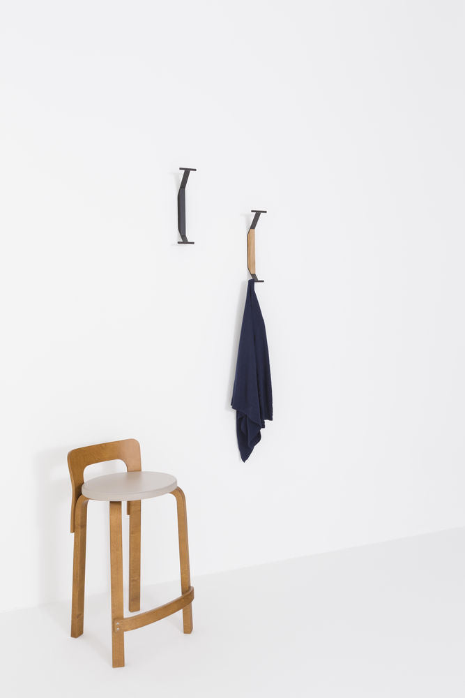 Kaari Wall Hook - Black/Black