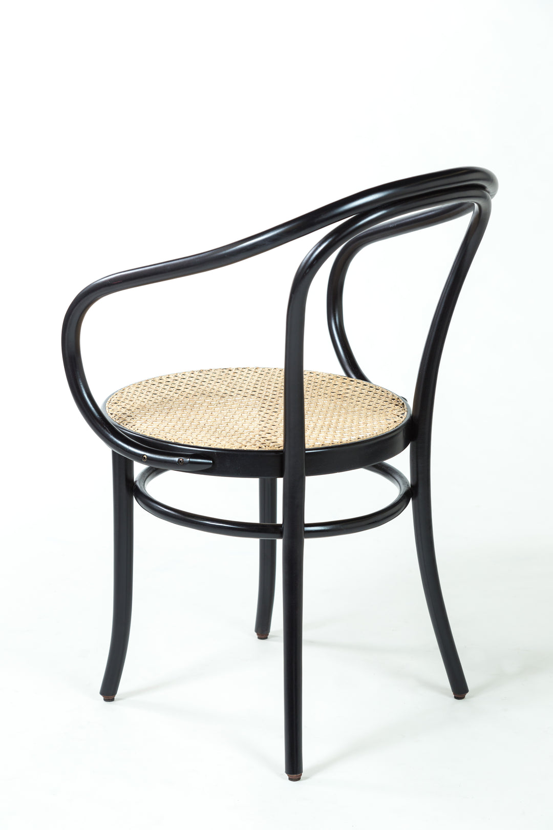No. B9 Le Corbusier Cane Seat Arm Chair - Black