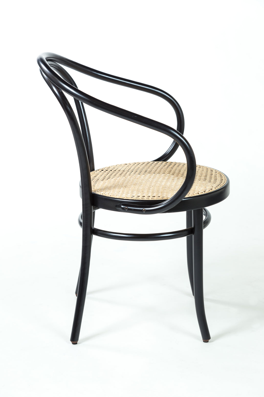 No. B9 Le Corbusier Cane Seat Arm Chair - Black