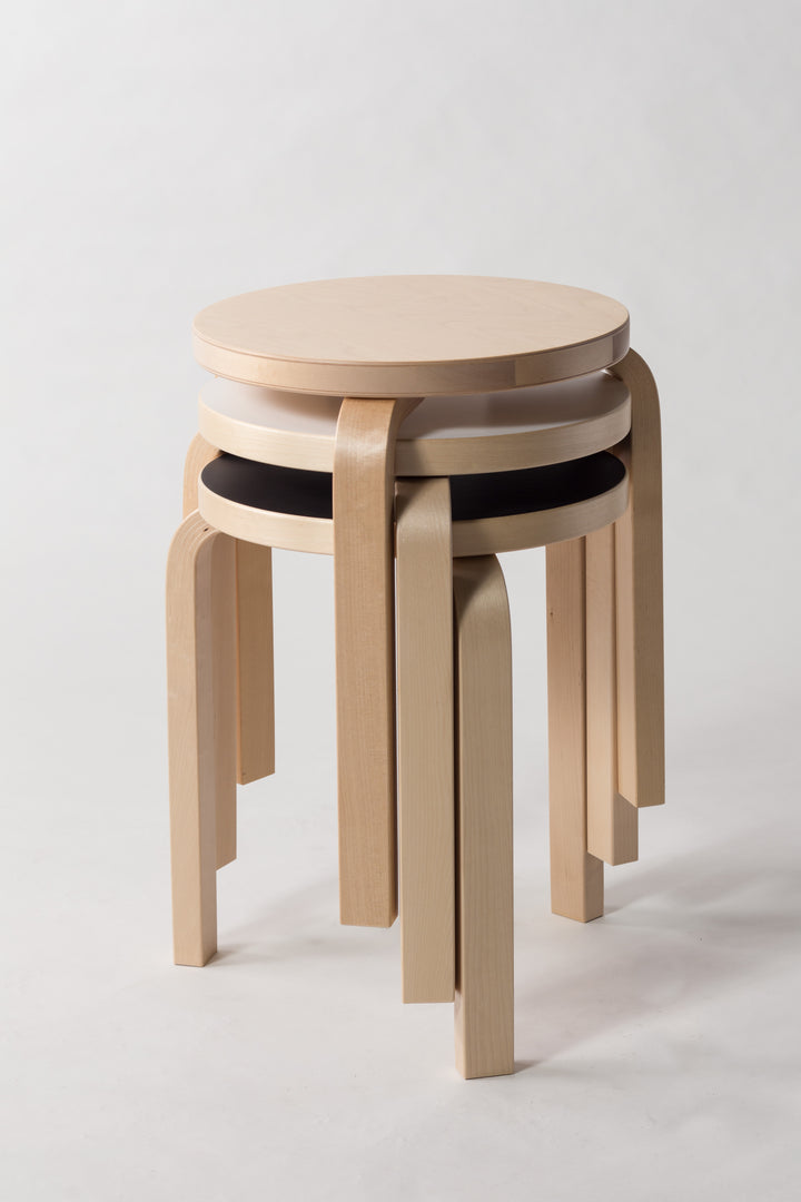60 Stool - White