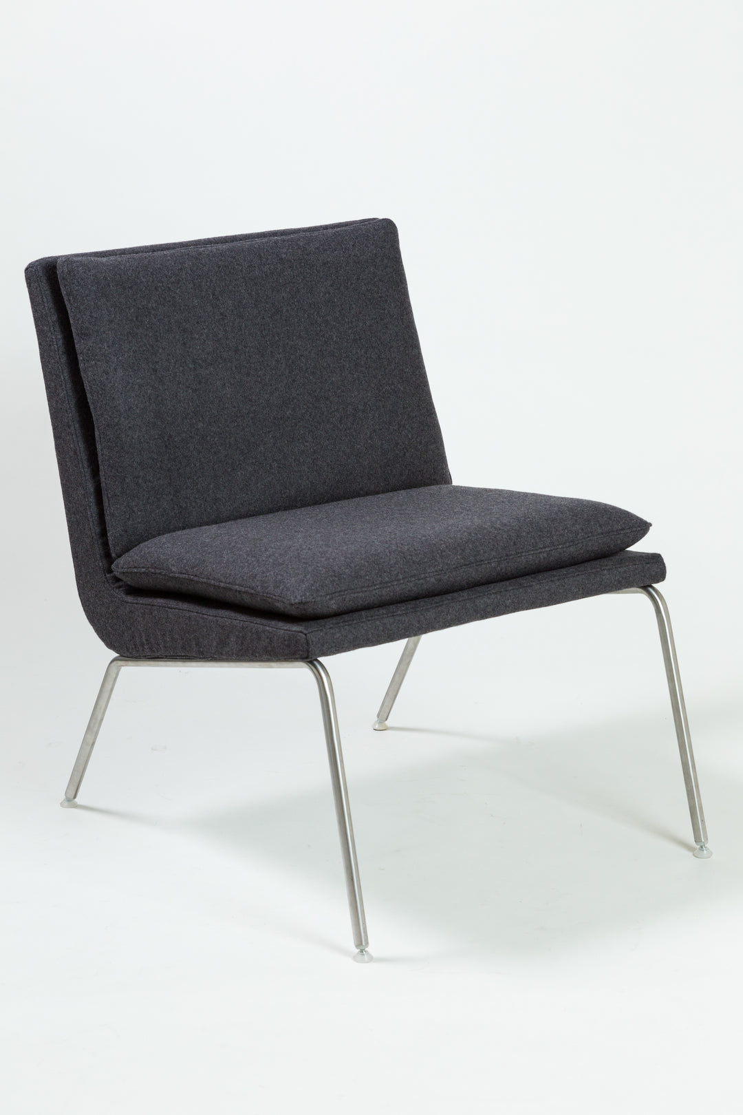Mavora Lounge Chair