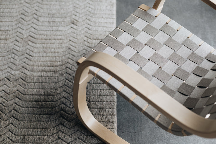 406 Chair - Black